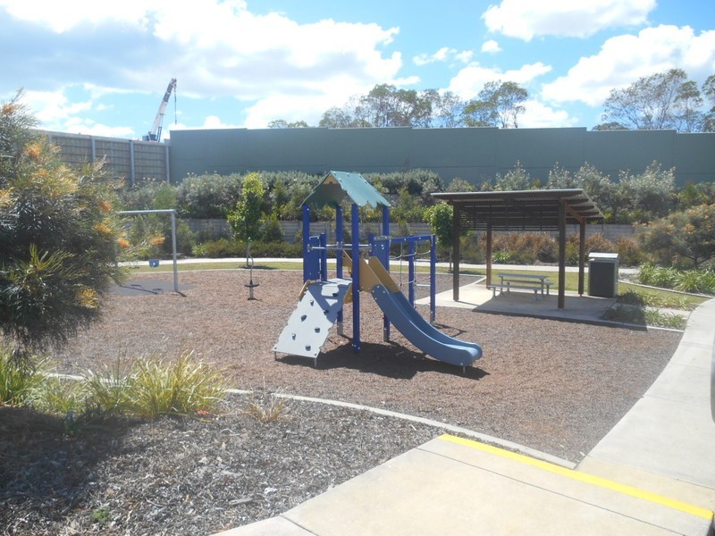 40 Olsen Circuit, Kallangur QLD 4503