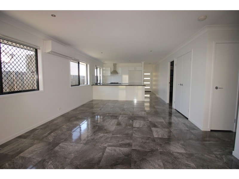 2/1 Boreas Street, Griffin QLD 4503
