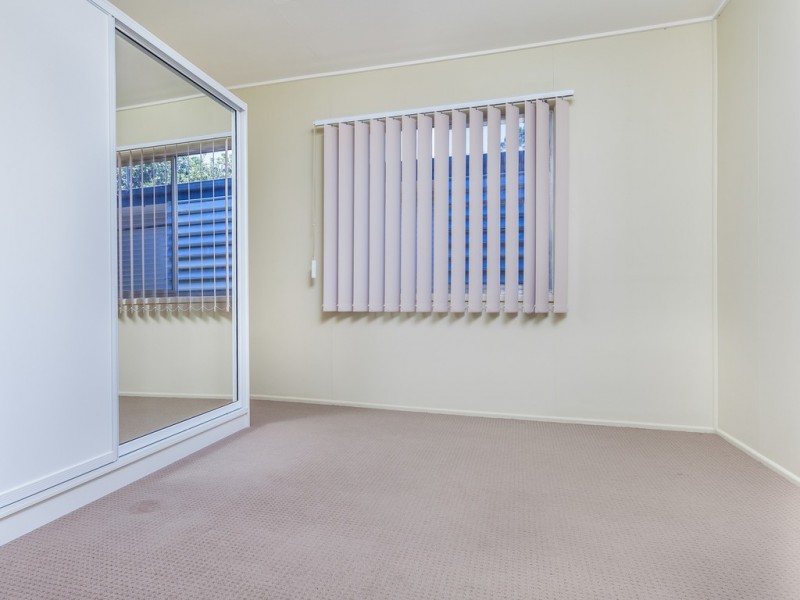 71 Connaught Street, Sandgate QLD 4017