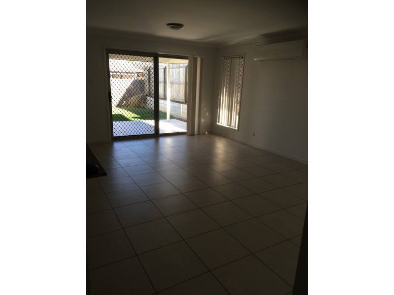 68 Surround Street, Dakabin QLD 4503