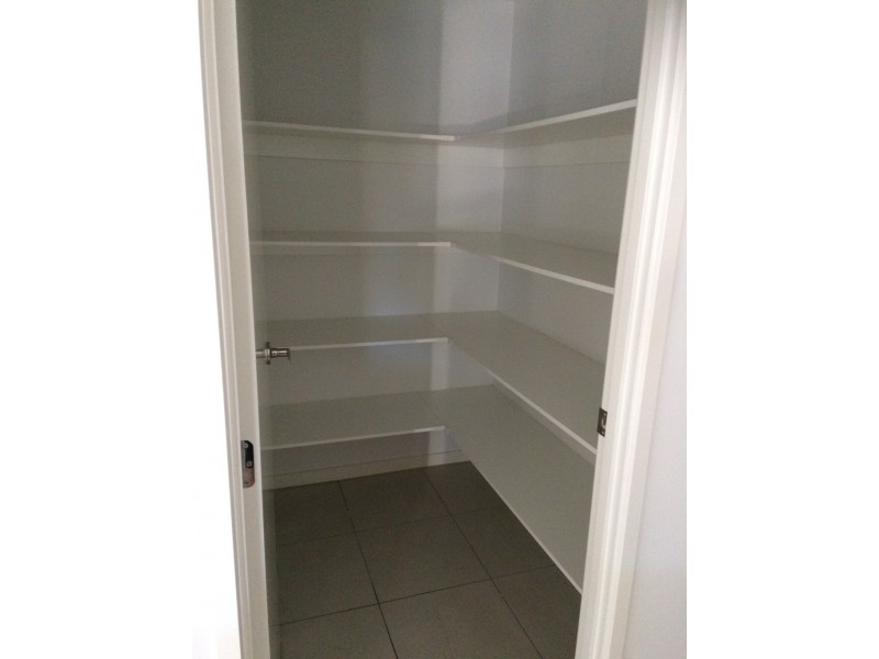 68 Surround Street, Dakabin QLD 4503