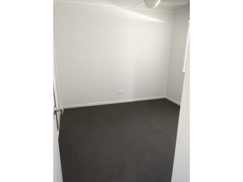 68 Surround Street, Dakabin QLD 4503