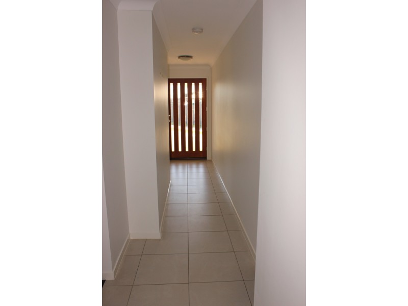 68 Surround Street, Dakabin QLD 4503