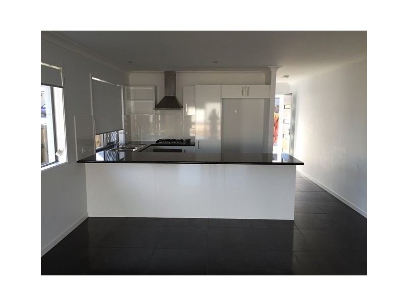 2/39 Mistral Crescent, Griffin QLD 4503