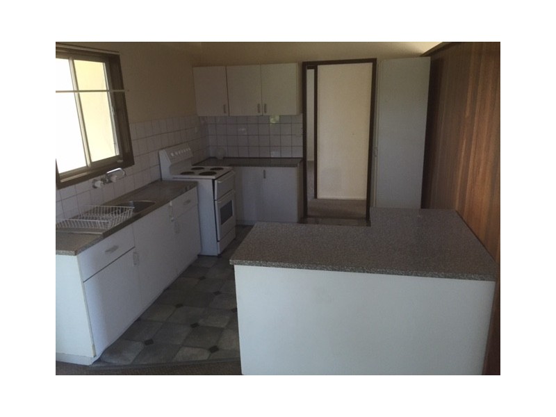 27 Somerset st, Kallangur QLD 4503