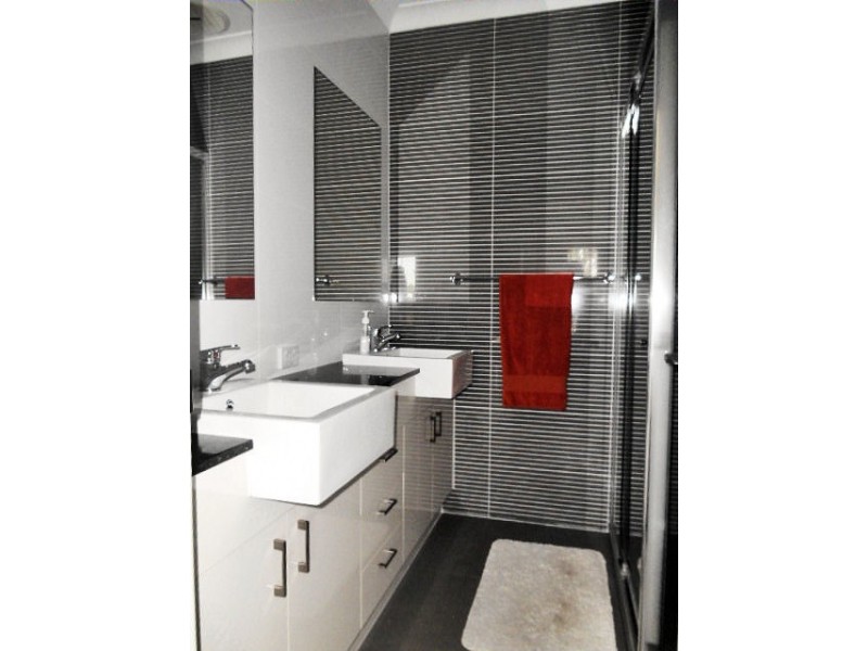 North Lakes QLD 4509