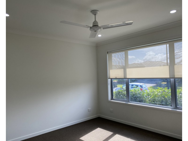 11 Stillwater Street, Mango Hill QLD 4509