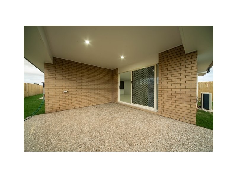 12 Dalray Street, Kallangur QLD 4503