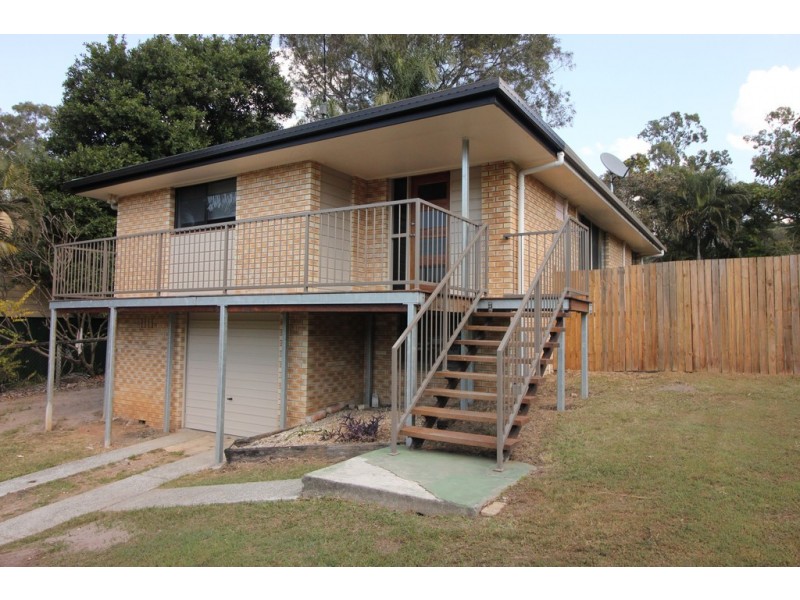 24 Alawara Street, Petrie QLD 4502