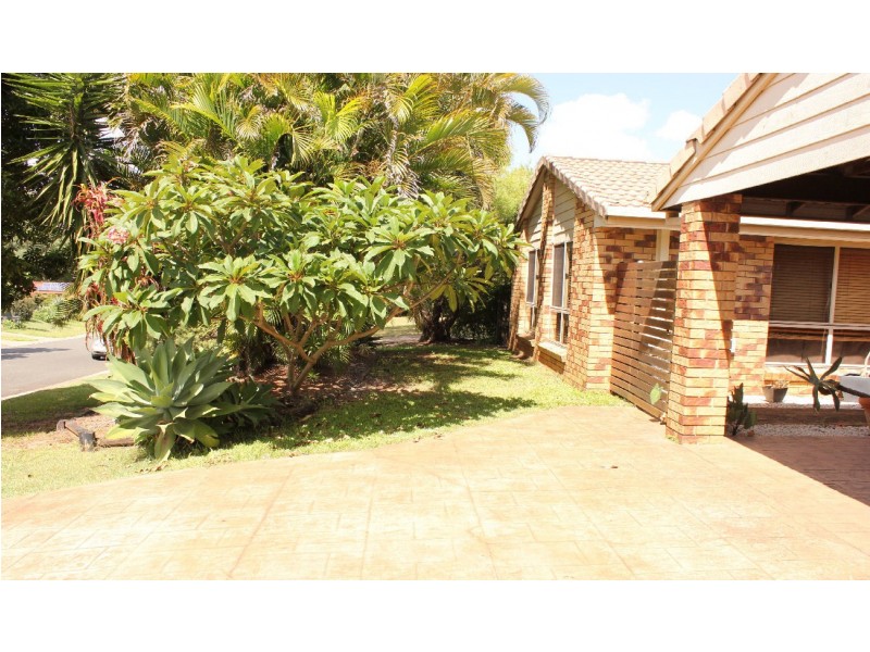 7 Pandanus Court, Kallangur QLD 4503