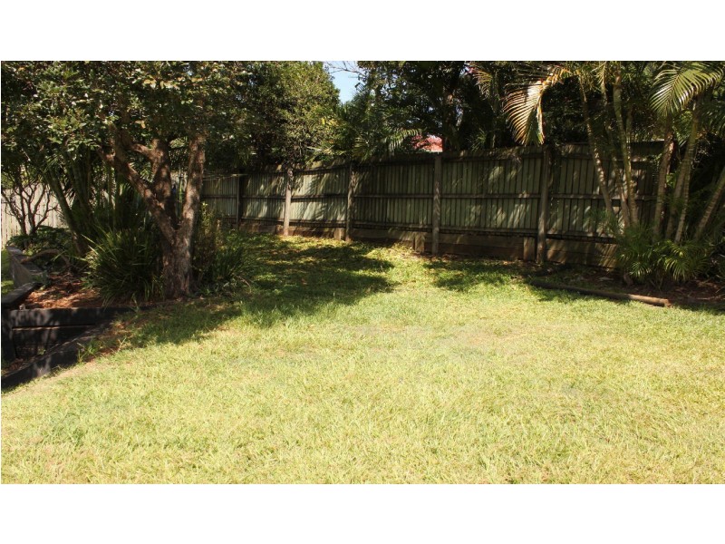 7 Pandanus Court, Kallangur QLD 4503