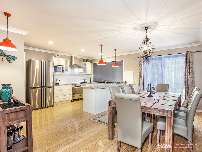 18 Rosenlund Street, Kallangur QLD 4503