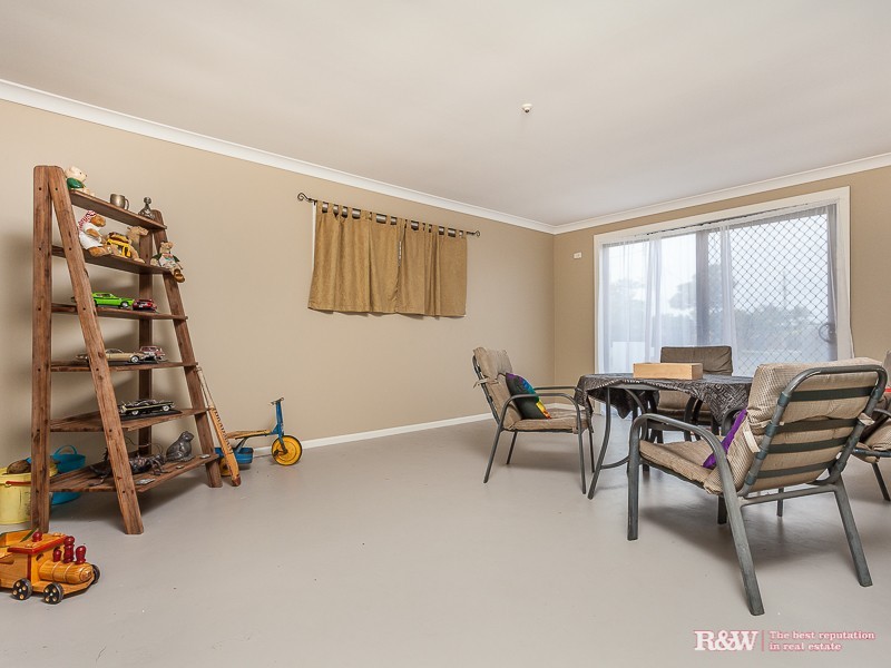 18 Rosenlund Street, Kallangur QLD 4503