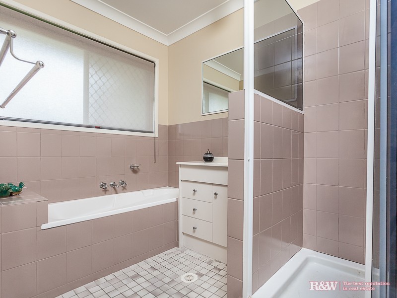 18 Rosenlund Street, Kallangur QLD 4503