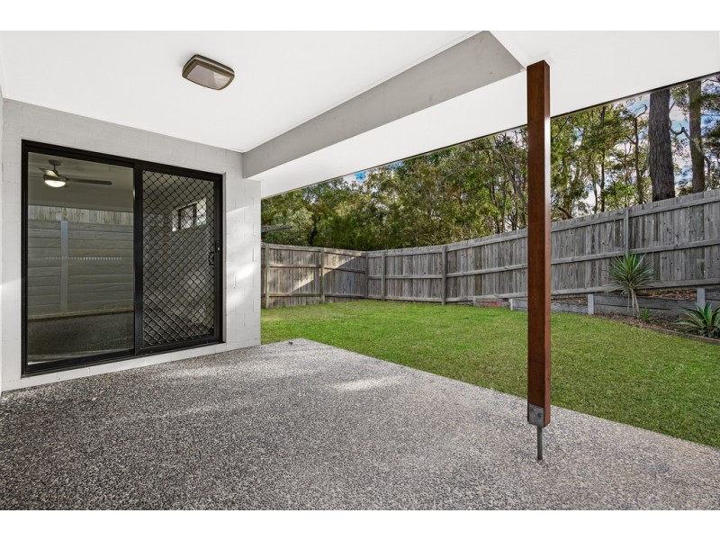 2/3 Ostria Crt, Griffin QLD 4503