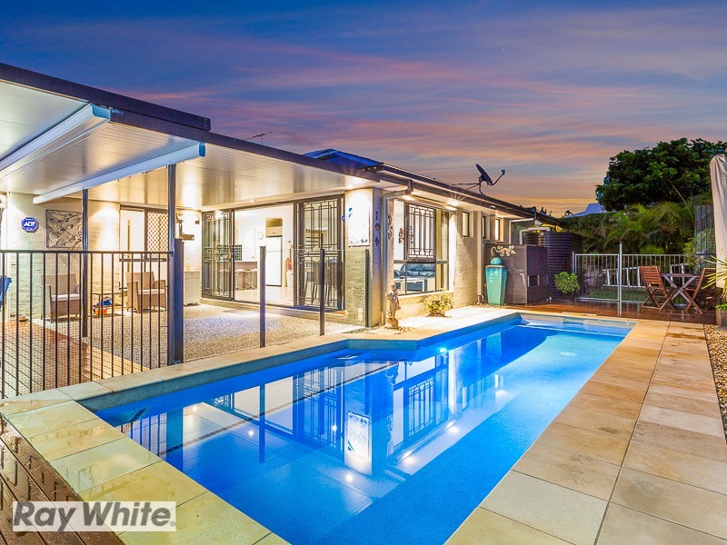 6 Lilly Crescent, Kallangur QLD 4503