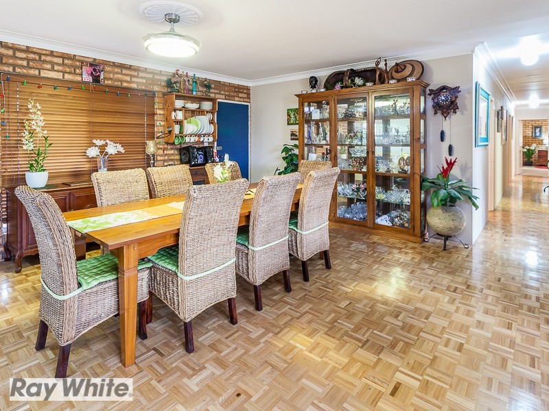 7 Arrakune Crescent, Kallangur QLD 4503