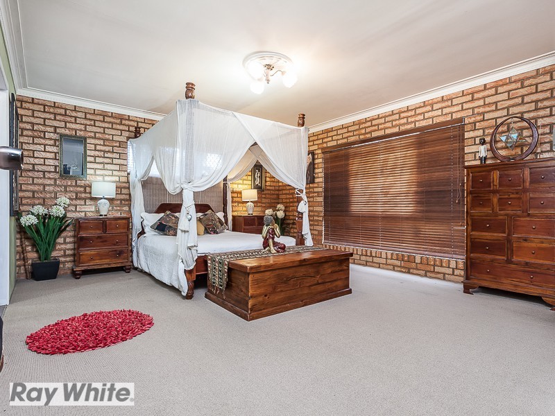 7 Arrakune Crescent, Kallangur QLD 4503