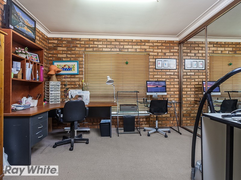 7 Arrakune Crescent, Kallangur QLD 4503