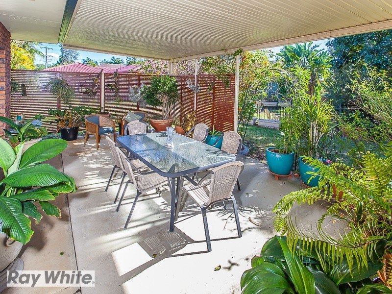 7 Arrakune Crescent, Kallangur QLD 4503