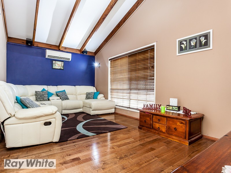 22 Oakview, Kallangur QLD 4503