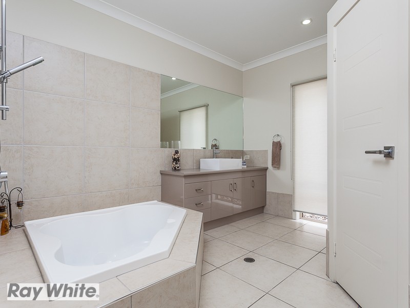 15 Sunset Court, Murrumba Downs QLD 4503