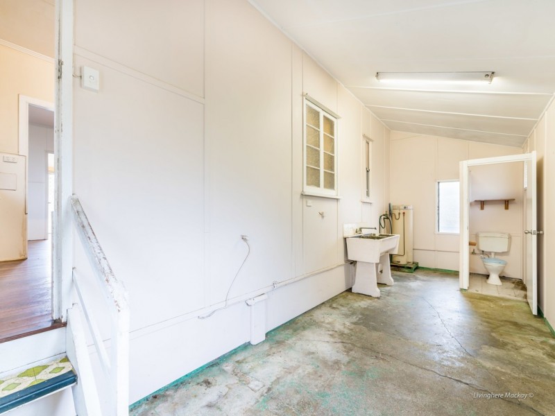 42 Grendon Street, North Mackay QLD 4740