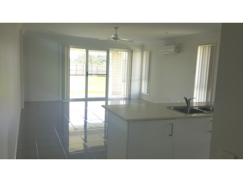 9 Lyam Place, Eimeo QLD 4740