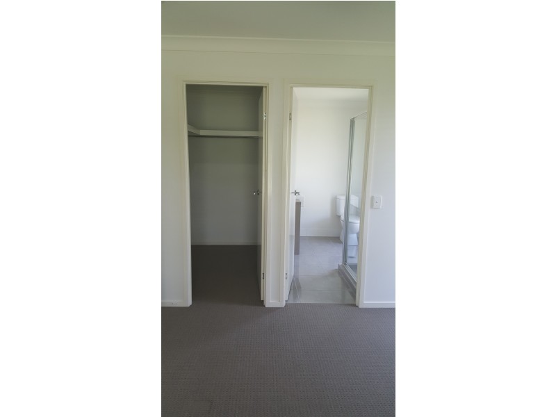 9 Lyam Place, Eimeo QLD 4740