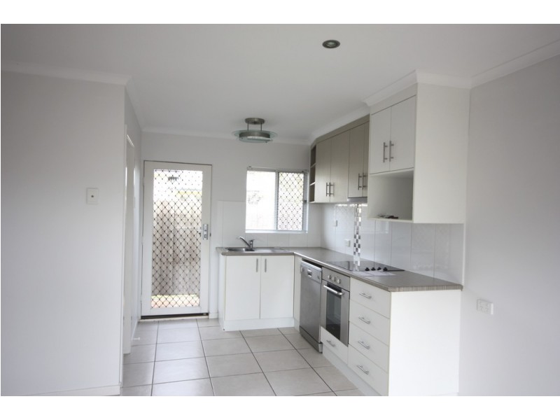 1/34 Canberra Street, North Mackay QLD 4740