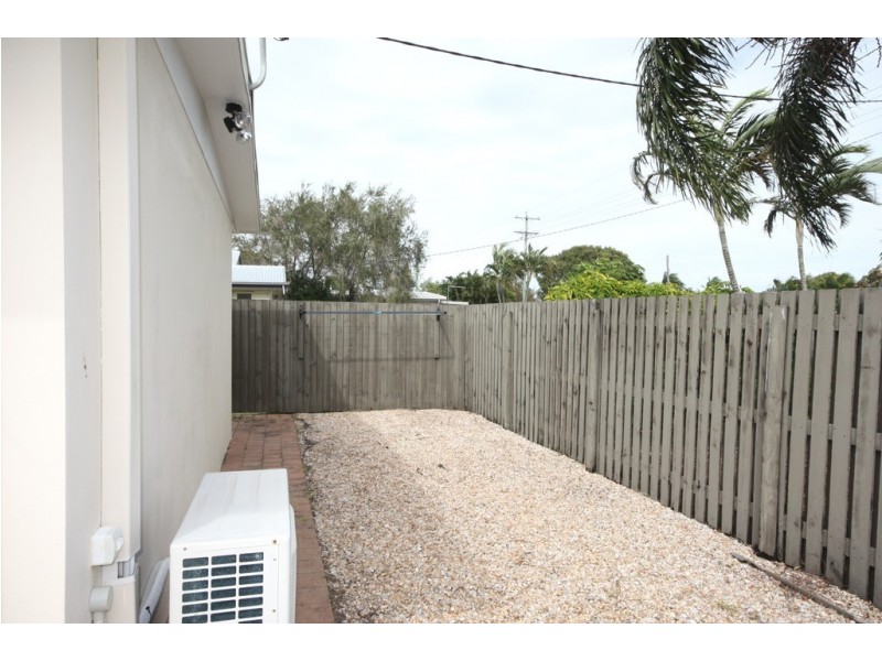 1/34 Canberra Street, North Mackay QLD 4740