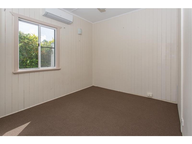 30 Forgan Street, North Mackay QLD 4740