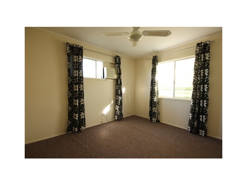 27 Menzies Street, Dysart QLD 4745