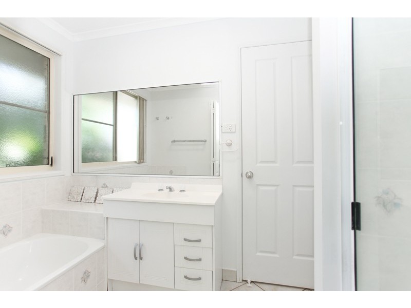 32 Langer Drive, Eimeo QLD 4740