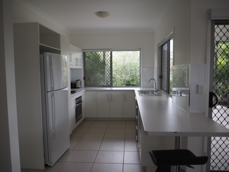 12 Matheson Ct, Middlemount QLD 4746