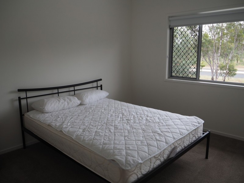12 Matheson Ct, Middlemount QLD 4746