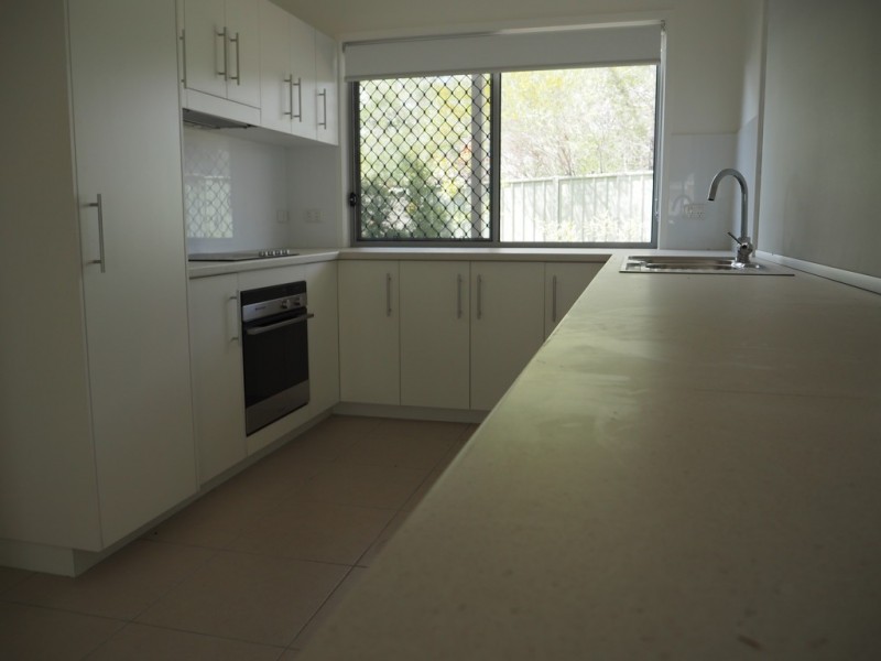 14 Matheson Ct, Middlemount QLD 4746