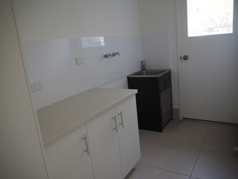 14 Matheson Ct, Middlemount QLD 4746