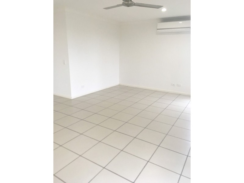 122 Whitehaven Drive, Blacks Beach QLD 4740
