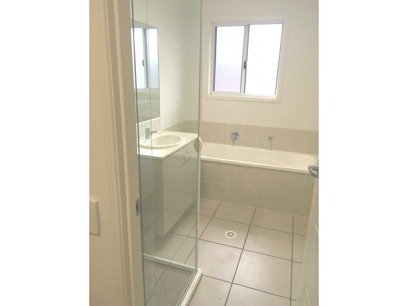 122 Whitehaven Drive, Blacks Beach QLD 4740