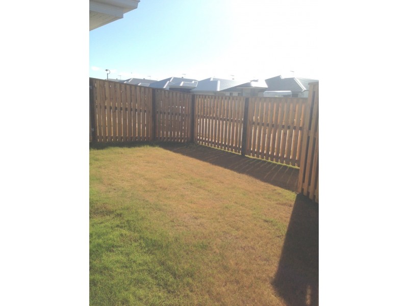 122 Whitehaven Drive, Blacks Beach QLD 4740