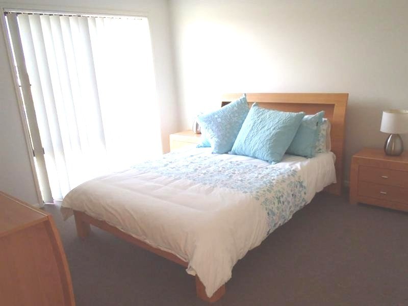 42 Schooner Avenue, Shoal Point QLD 4750