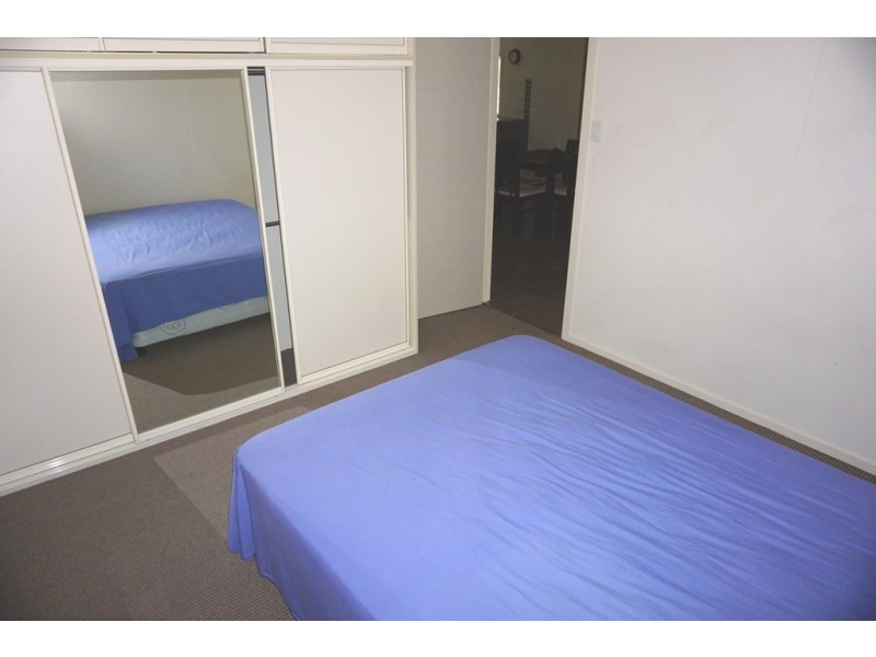 111 Nebo Road, West Mackay QLD 4740