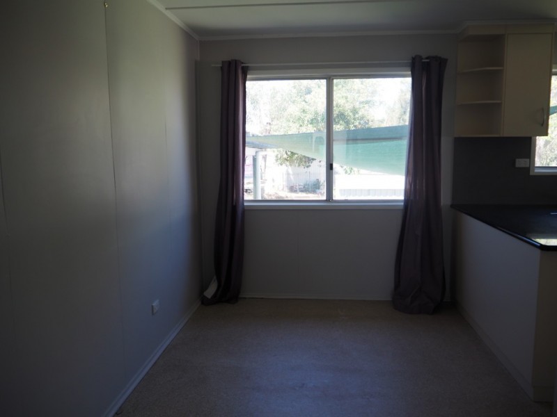 6 Beatty Court, Dysart QLD 4745