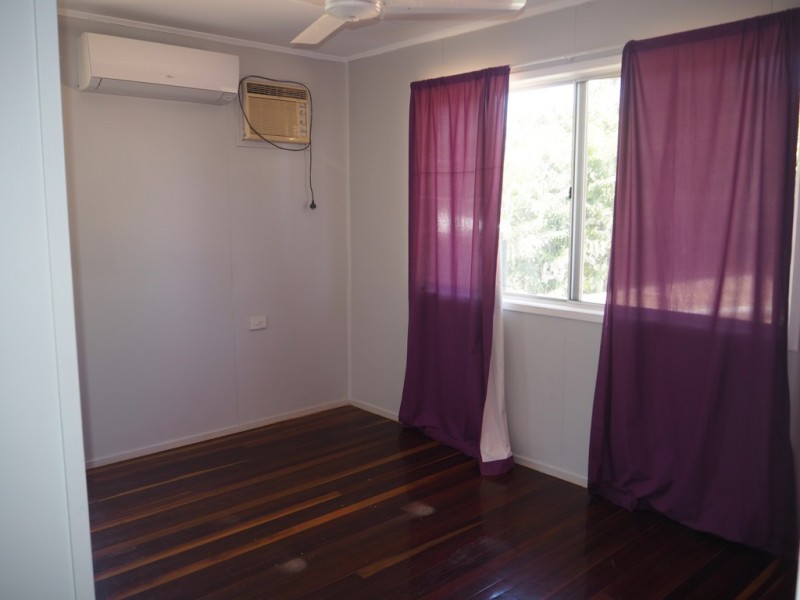 6 Beatty Court, Dysart QLD 4745