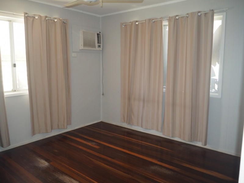 6 Beatty Court, Dysart QLD 4745