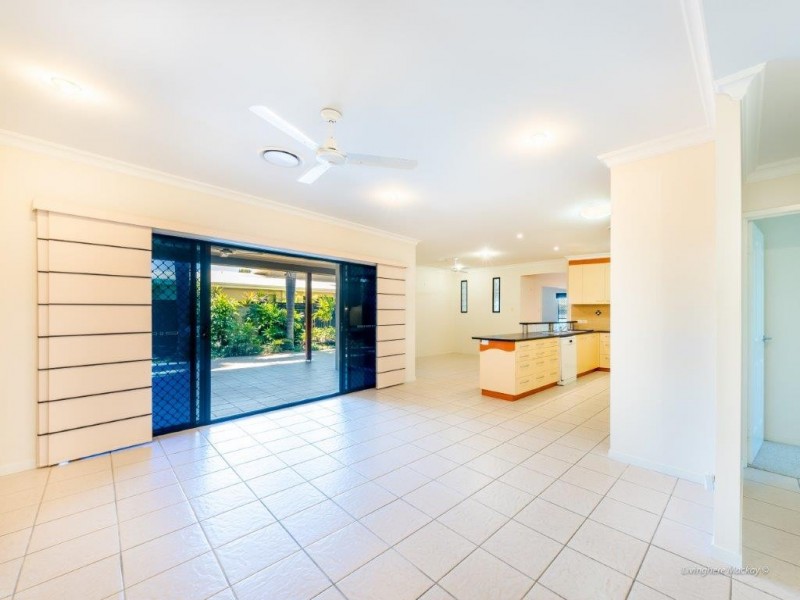 18 Magellan Drive, Andergrove QLD 4740