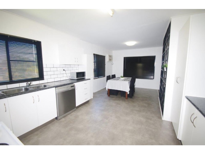 18 Moody Street, East Mackay QLD 4740