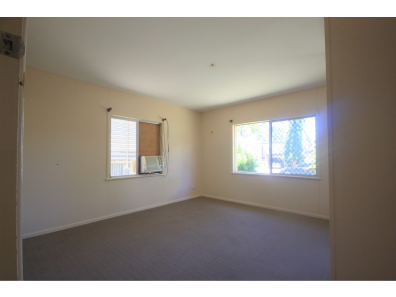 11 Van Eldik Avenue, Andergrove QLD 4740