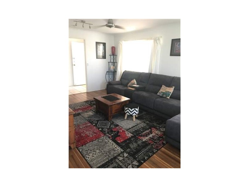 90 McCool Street, Moranbah QLD 4744